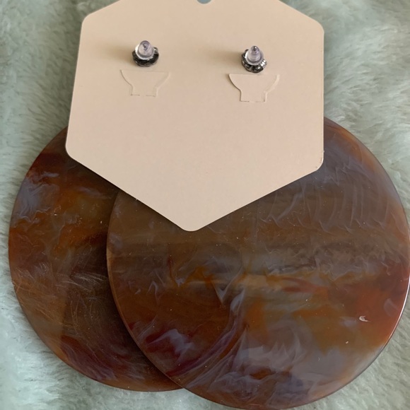 Pono earring pierced large oversized resin discs amber color nwt great gift - Picture 3 of 3